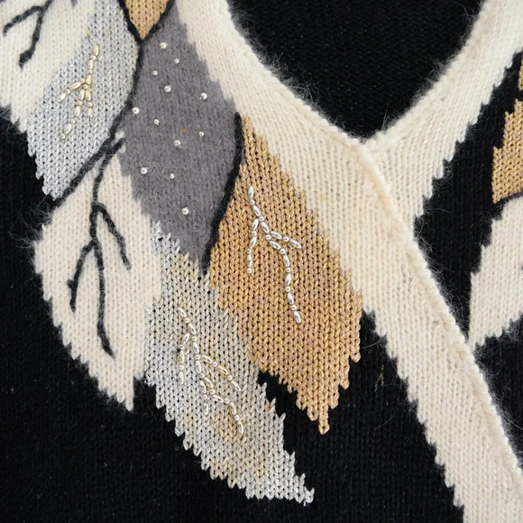 Vintage Joslen Smith  Black with Gold Detail V-Neck Sweater LG - Picture 12 of 12